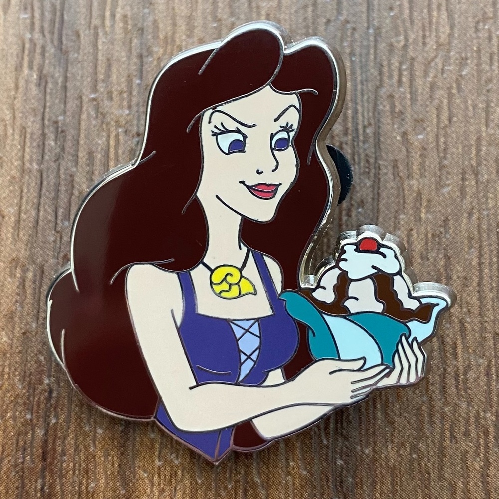 Disney Soda Fountain PTD Vanessa Pin